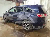 2016 KIA Sorento photo
