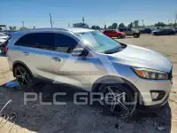 2016 KIA Sorento photo