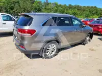 2016 KIA Sorento photo