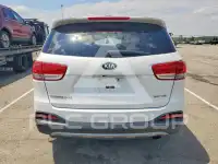 2016 KIA Sorento photo