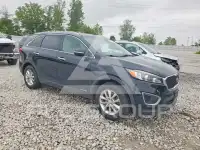 2016 KIA Sorento photo
