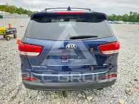 2016 KIA Sorento photo
