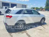 2016 KIA Sorento photo