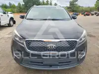 2016 KIA Sorento photo