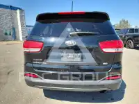 2016 KIA Sorento photo