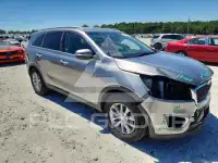 2016 KIA Sorento photo