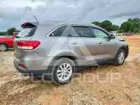2016 KIA Sorento photo