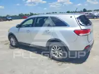 2016 KIA Sorento photo