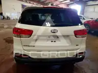 2016 KIA Sorento photo