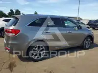 2016 KIA Sorento photo