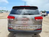 2016 KIA Sorento photo