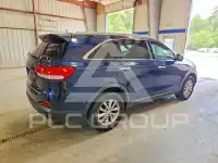 2016 KIA Sorento photo