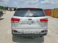 2016 KIA Sorento photo