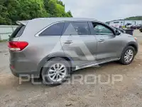 2016 KIA Sorento photo