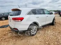 2016 KIA Sorento photo