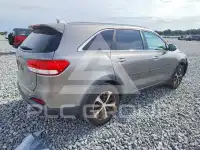 2016 KIA Sorento photo