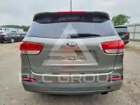 2016 KIA Sorento photo