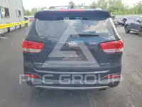 2016 KIA Sorento photo