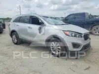 2016 KIA Sorento photo