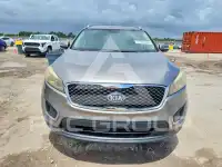 2016 KIA Sorento photo