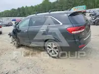 2016 KIA Sorento photo