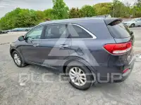 2016 KIA Sorento photo