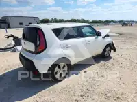2016 KIA Soul photo