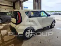 2016 KIA Soul photo