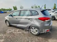 2016 KIA Rondo photo