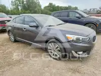 2016 KIA Cadenza photo