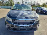2016 KIA Sedona photo