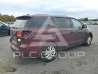2016 KIA Sedona photo