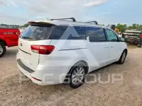 2016 KIA Sedona фото