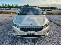 2016 KIA Sedona фото