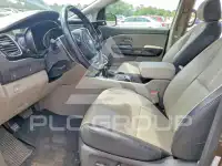 2016 KIA Sedona фото