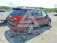 2016 KIA Sedona фото