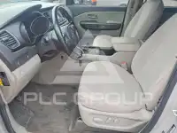 2016 KIA Sedona фото