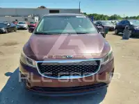 2016 KIA Sedona photo