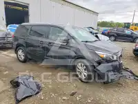 2016 KIA Sedona фото