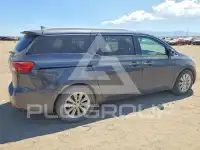 2016 KIA Sedona фото