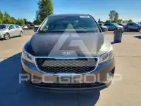 2016 KIA Sedona photo