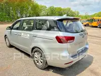 2016 KIA Sedona фото
