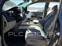2016 KIA Sedona фото