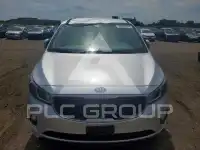 2016 KIA Sedona фото