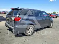 2016 KIA Sedona фото