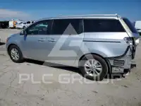 2016 KIA Sedona фото