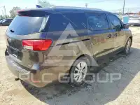 2016 KIA Sedona фото
