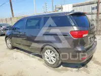 2016 KIA Sedona фото