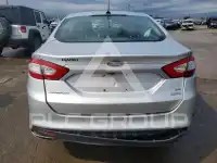 2016 Ford FUSION photo