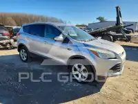2016 Ford ESCAPE photo